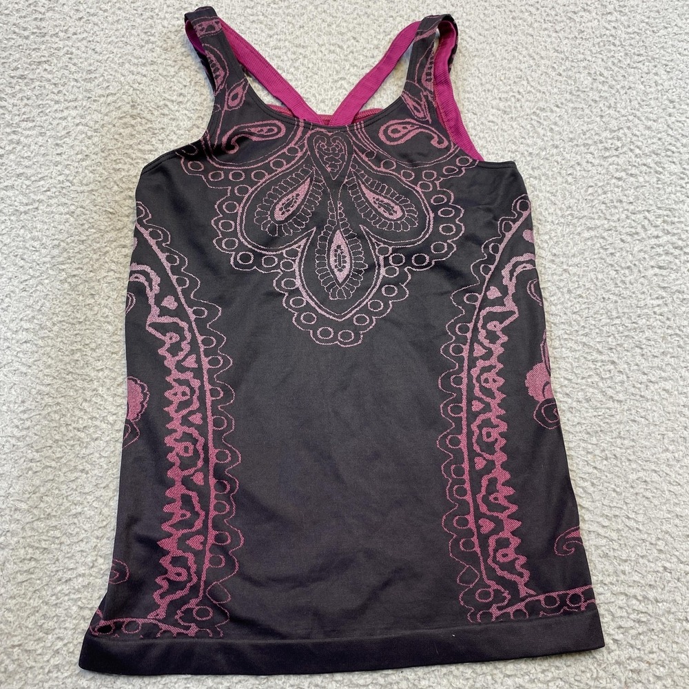 Athleta Tank Womens Small Pink Paisley Built-In Bra‎ Stretch Scoop Neck Workout